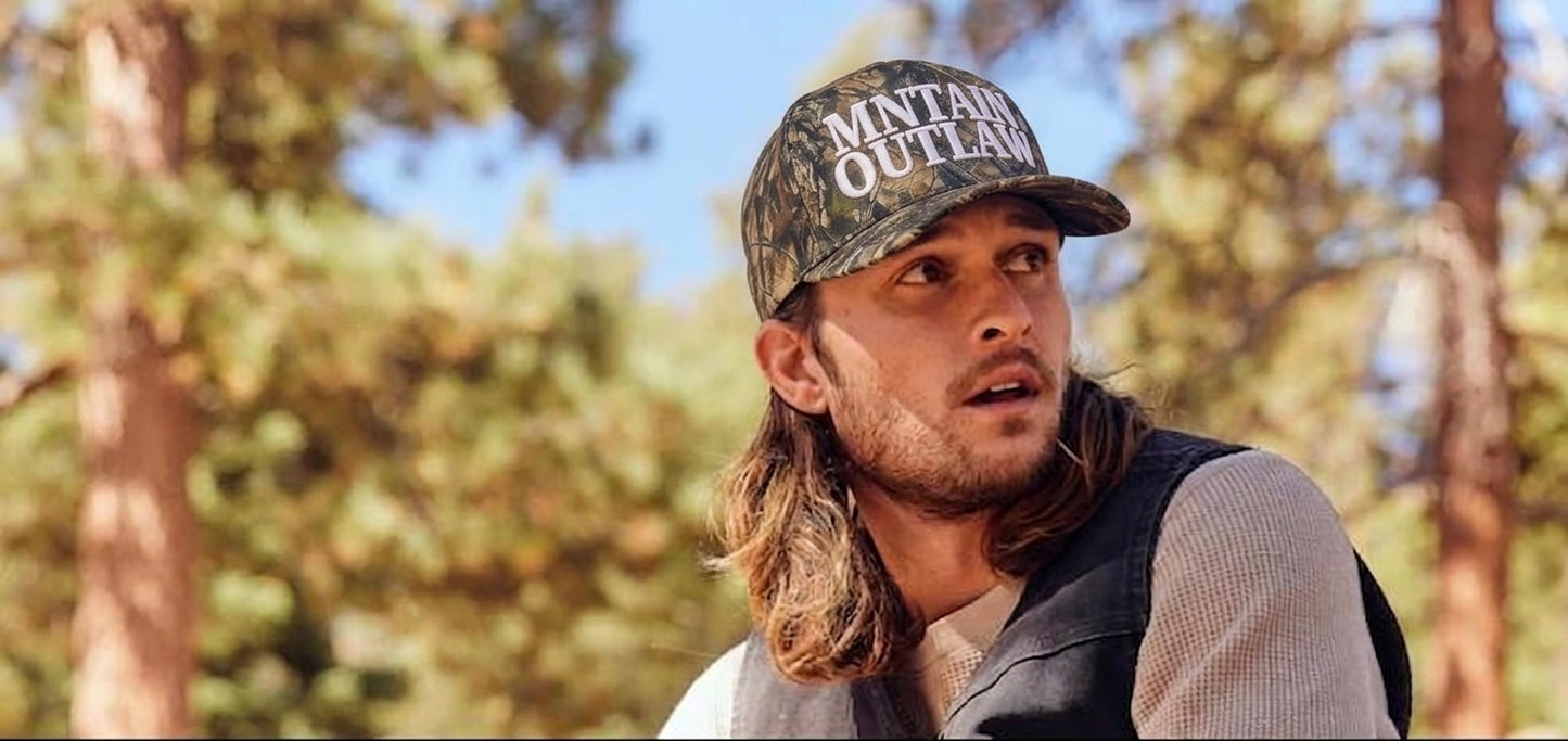 MNTAIN OUTLAW Woodland Camo