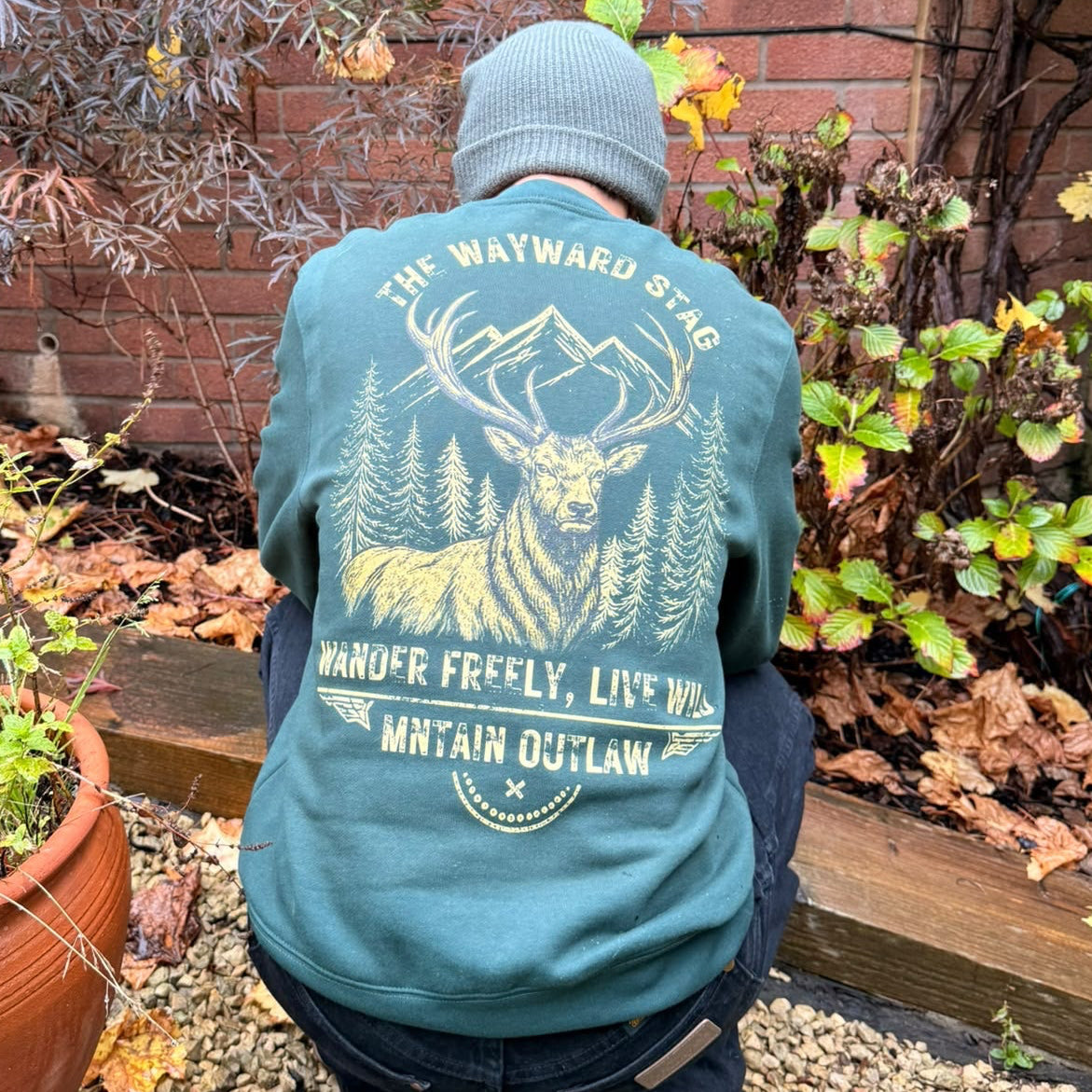 Mntain Outlaw No Season Can Break You / Stag Oversized heavyweight sweatshirt
